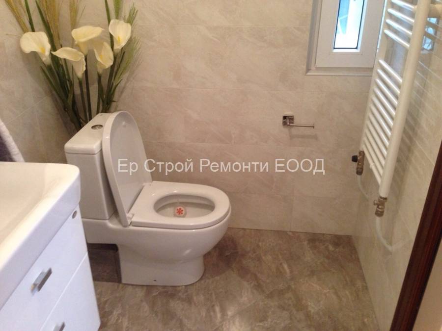 {|bg|}Фаянс, теракот редене{|/bg|}