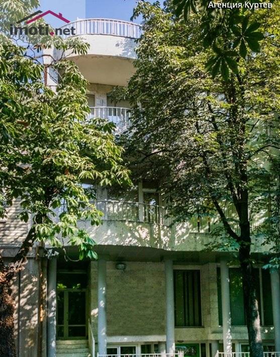 {|bg|}ПРОДАВА Къща, 486 м2  Варна, Център{|/bg|}