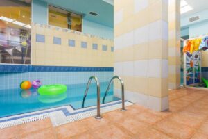 Детски парти клуб „Funny pool“ Плевен