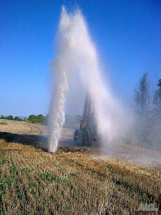 Сондажи за вода, Хидрофори, Помпи – София